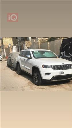 جیپ گراند شیرۆکی
